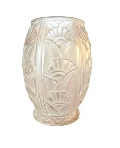 Art Déco Vase Frankreich um 1930. Roséfarbenes  Glas.