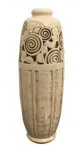 Vase aus Grès-Keramik, signiert: "Mougin Nancy & Gaston Ventrillon"