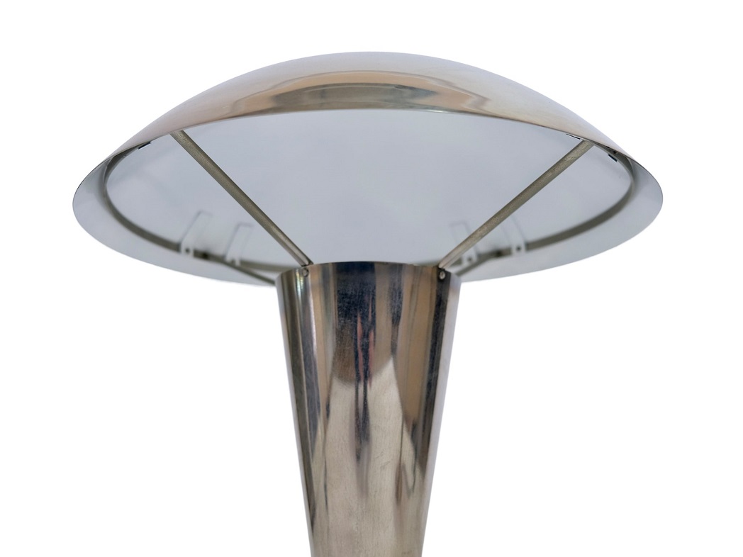 Large Art Deco table lamp