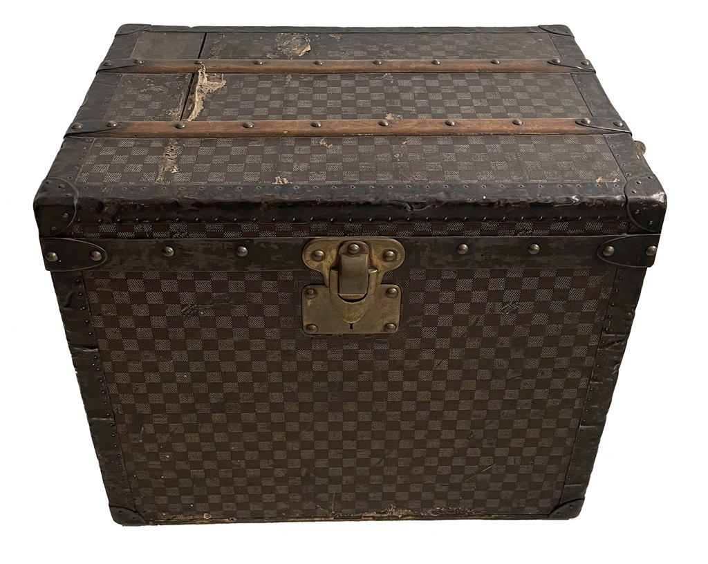 Louis Vuitton Hat Trunk<br>« Malle Chapeau » Paris um 1895,